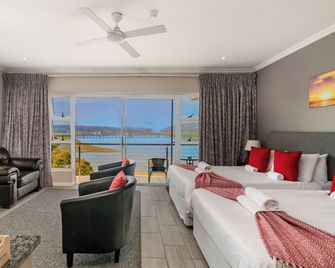 Phoenix Lodge And Waterside Accommodatio - Knysna