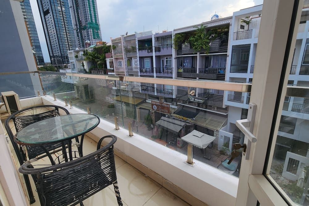 لالاهاوس ريفرسايد ريزيدنس - هوتشي مين سيتي - شرفة