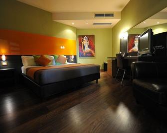 Andrea Doria Hotel - Ragusa - Bedroom