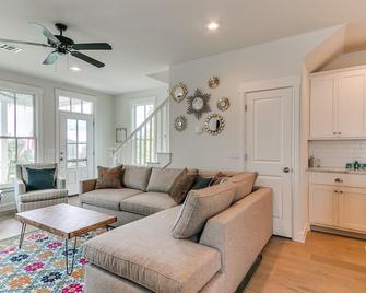 Carlton Landing! Here Comes The Sun- Pet Friendly - Eufaula - Sala de estar