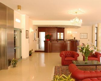 HC Hotel Cremona Pilgrim's - Cicognolo - Lobby