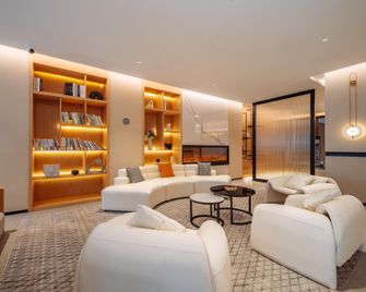 Urba Hotel (Lijiang Gucheng District Dashuiche) - Lijiang - Salon