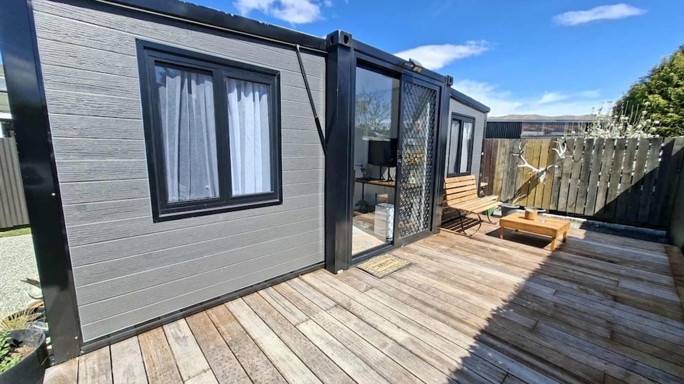 ماكنزي موتلز