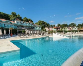 Maeva Home Résidence Lacanau Les Pins - Lacanau - Zwembad
