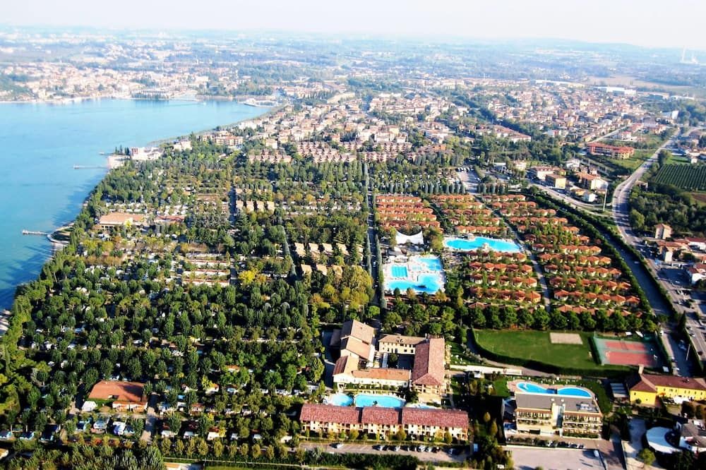 Camping Bella Italia - Peschiera del Garda - Outdoors view
