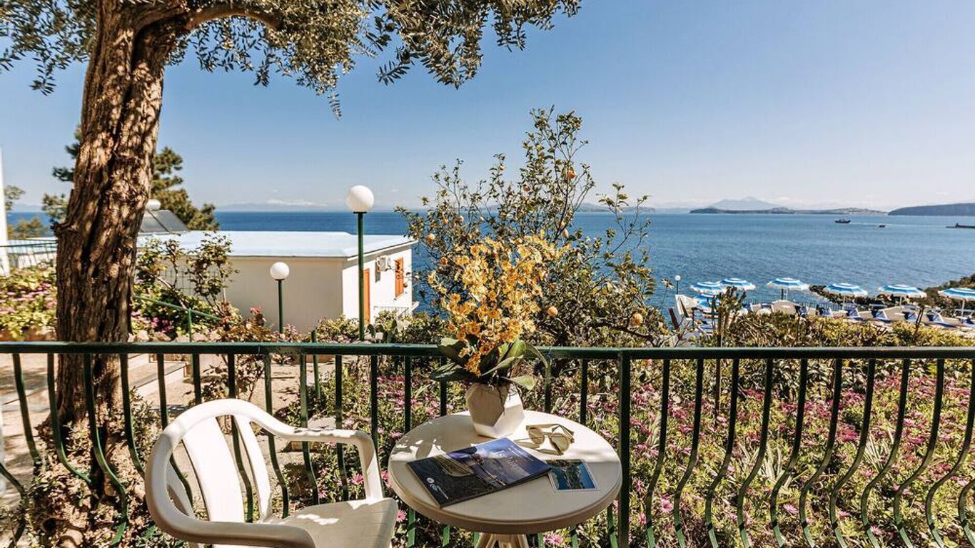 هوتل بانييتييلو