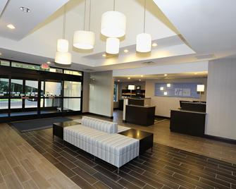 Holiday Inn Express Brentwood-South Cool Springs, An IHG Hotel - Brentwood - Lobby