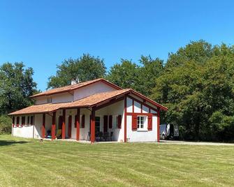 fully equipped villa in quiet surroundings available for all year round rental - Lit-et-Mixe - Bâtiment