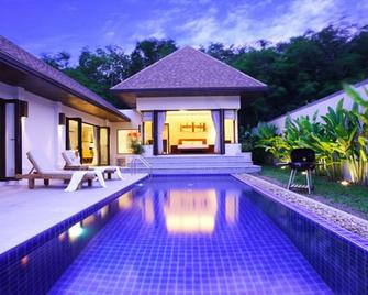 Villa Lombok by Holiplanet - Rawai - Pool