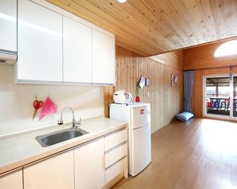 Goseong Family Pension - Goseong - Cocina
