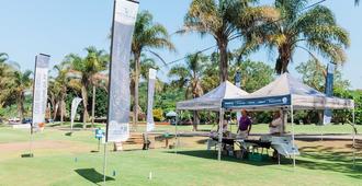 Umthunzi Hotel And Conference - Port Shepstone - Golfplatz