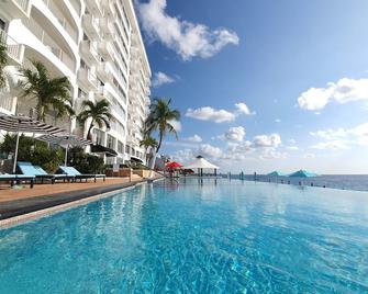 Coral Princess Golf & Dive Resort - Cozumel - Pool