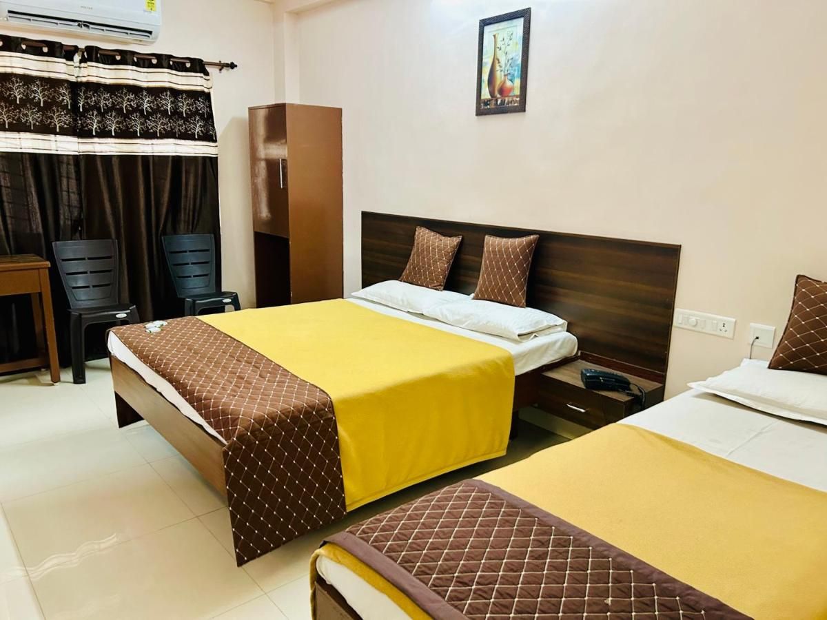 Hotel Jothi thumbnail 2