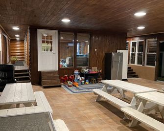Catskill Log Home - Liberty