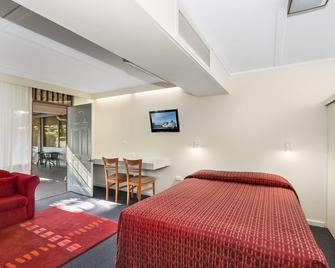 Cedar Lodge Motel - Morwell - Schlafzimmer
