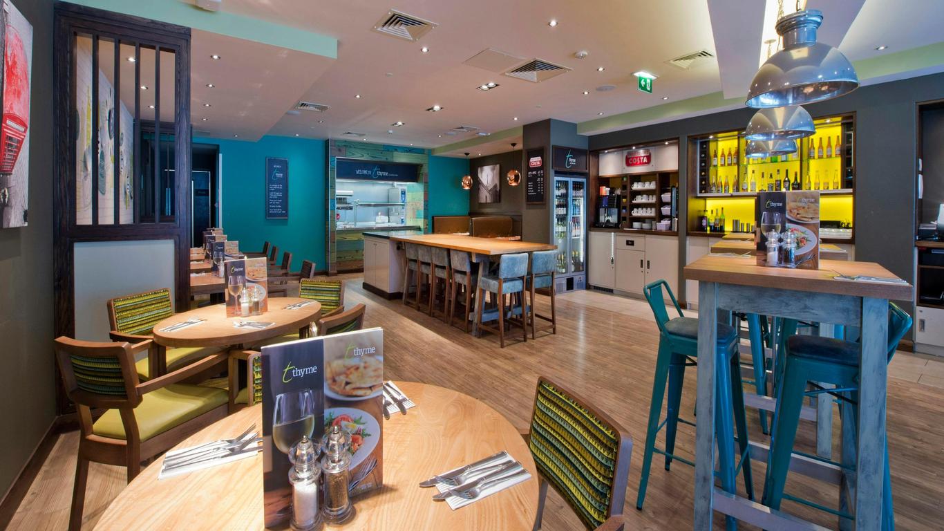 Premier Inn Blackburn Town Centre