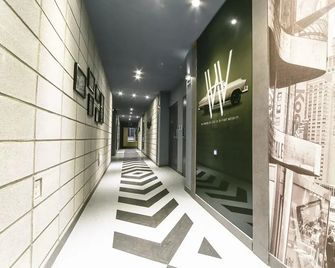울산 커스텀 호텔 - 울산 - 복도