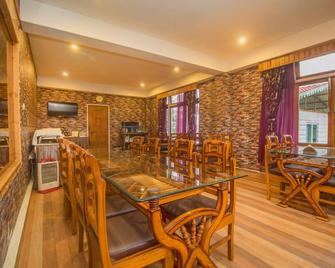 The Pelling Resort - Pelling - Restaurante