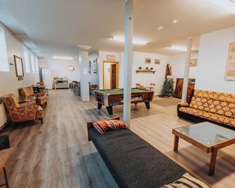 Heradsskolinn Historic Guesthouse - Laugarvatn