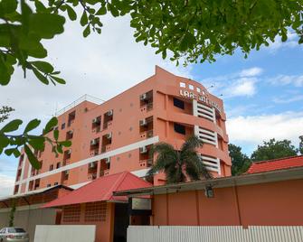 Lima Hotel - Ayutthaya - Building