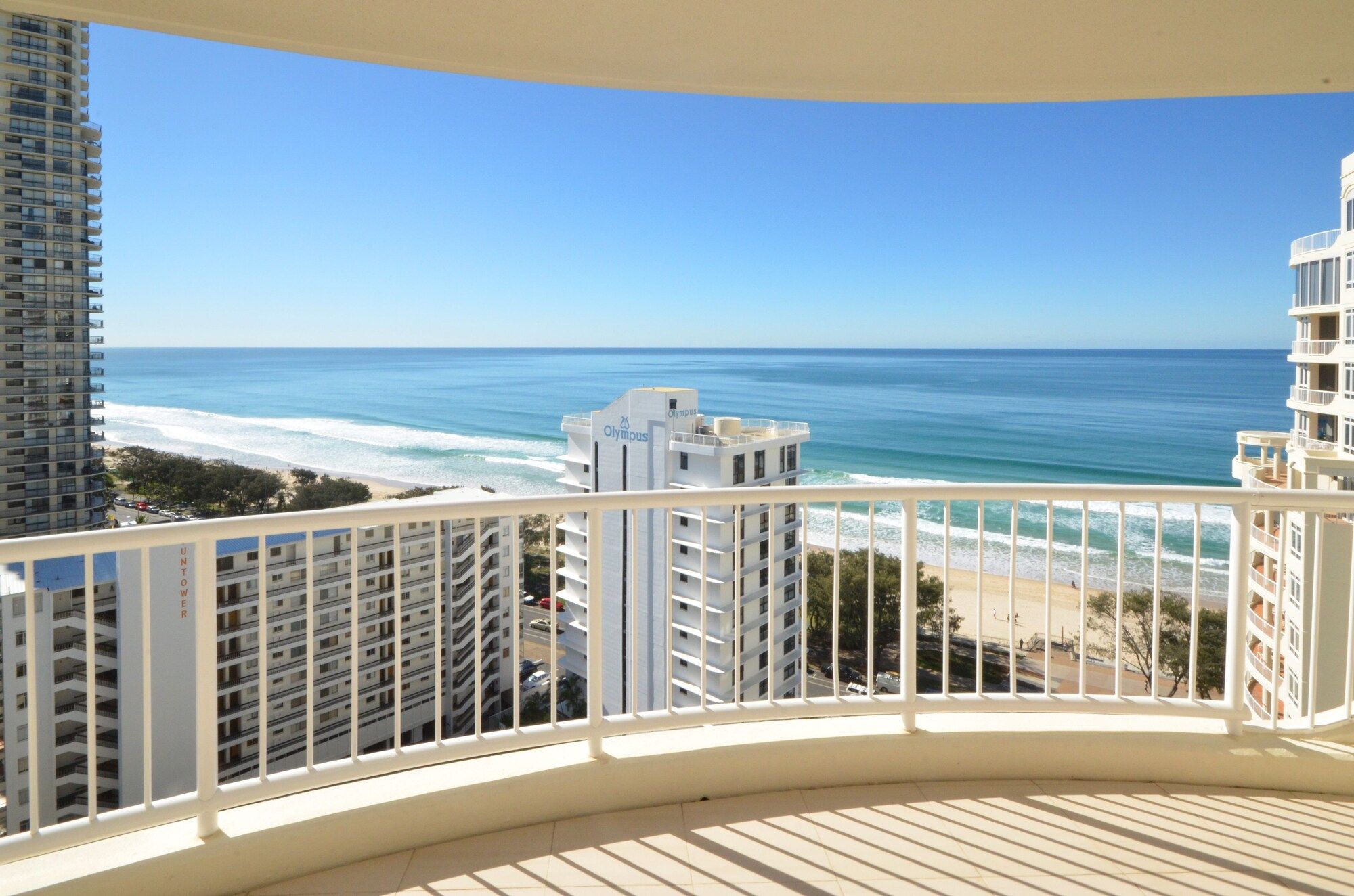 Moroccan Resort - Hr Surfers Paradise - סרפרז פרדייז - מרפסת