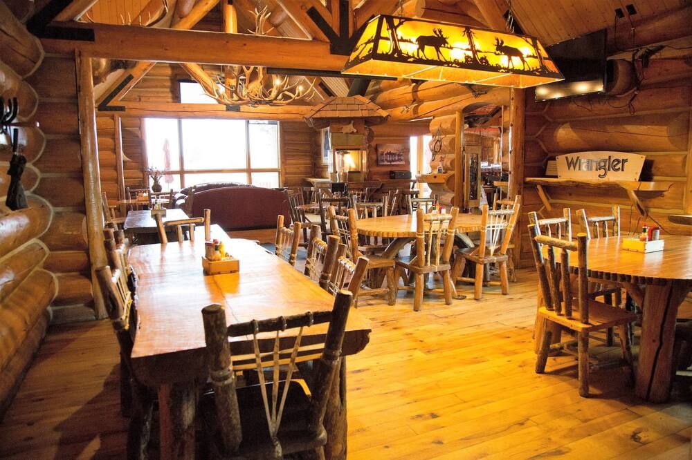 The Hatchet Resort - Moran - Restaurant