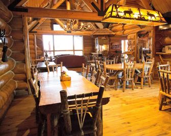 The Hatchet Resort - Moran - Restaurant