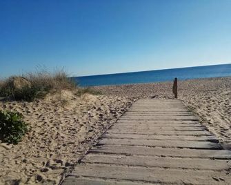 Islantilla adosado piscina, parking 1 minuto al mar - Ісла-Крістіна - Пляж