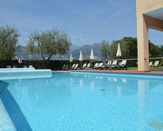 Residence Lido Hotel - Malcesine - Pool