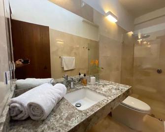 Karakali Boutique Hotel - Mompos