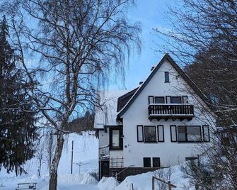 Ferienwohnung im Hambach - Bad Berleburg - Gebäude