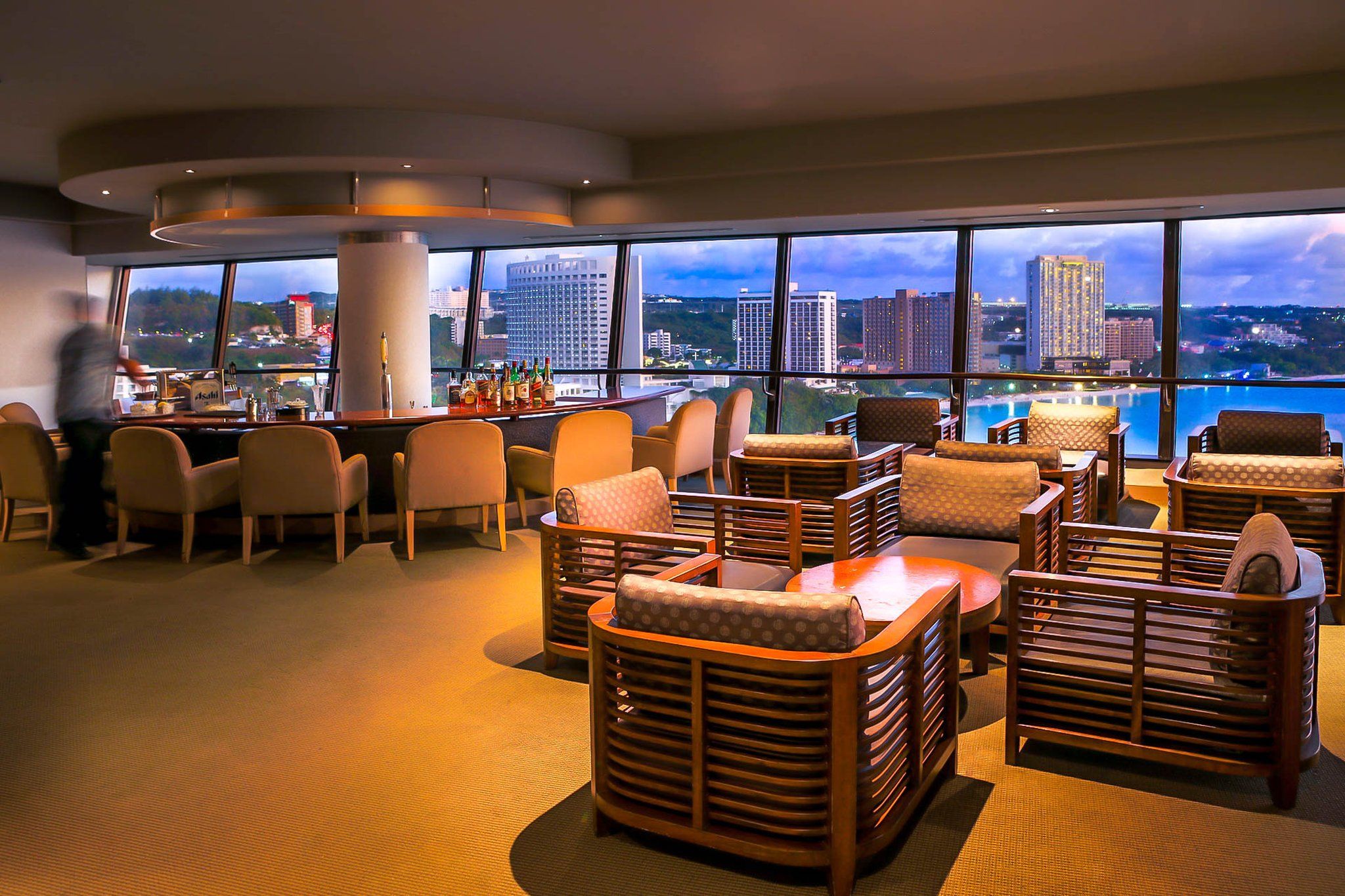 Hotel Nikko Guam - טאמונינג - טרקלין