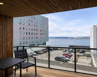 Arctic Sea Apartments - Hammerfest - Balcón