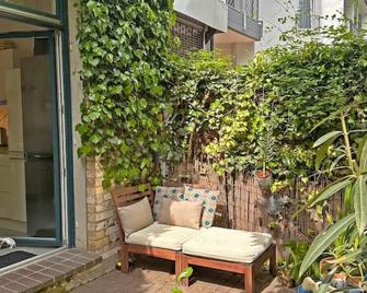 Mediterrane Eg-Wohnung / Basf-Nähe / 650mbit Wlan - Ludwigshafen am Rhein - Patio
