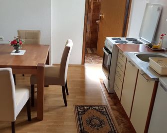 St. George B&B - Korenica - Dining room