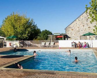 Huttopia Saumur - Saint-Hilaire-Saint-Florent - Piscina