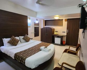 Hotel Aishwarya - Pandharpur