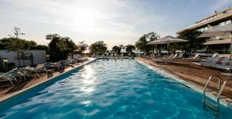 Novi Resort - Visby - Pool