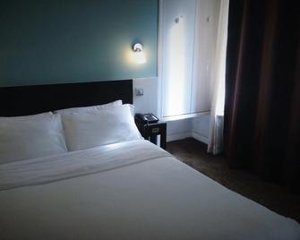 Hôtel du Maine - Paris - Chambre