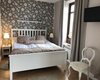 Skivarps Gästgivaregård - Skivarp - Bedroom