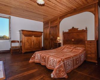 Beautiful holiday home near the forest - Coeur-de-Causse - Habitación