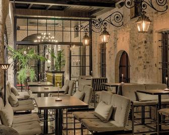 Stoes Boutique Hotel - 約阿尼納