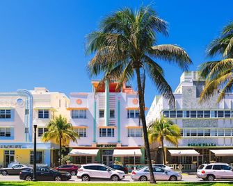 Roami at The Carmela - Miami Beach - Budynek