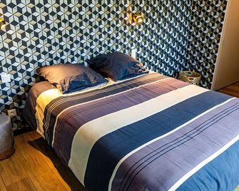 Country House In The Heart Of The Valley Of The Lys - 에어 쉬르 라리 - 침실