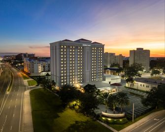 Crowne Plaza Orlando-Downtown By IHG - Orlando - Bangunan