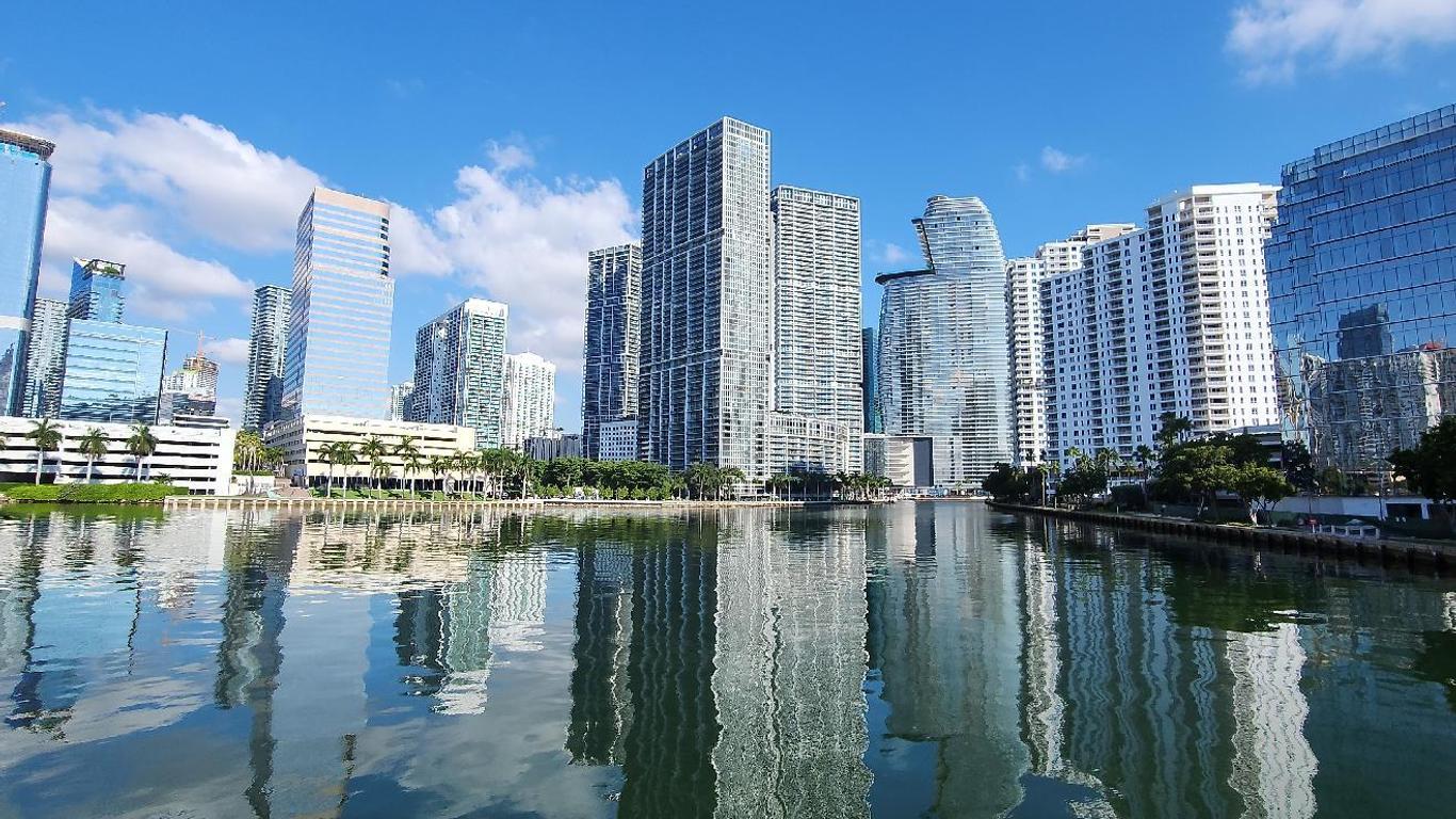 Great Studio at the W Icon Residences