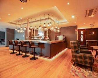 Premier Inn Karlsruhe City Am Wasserturm - Karlsruhe - Bar