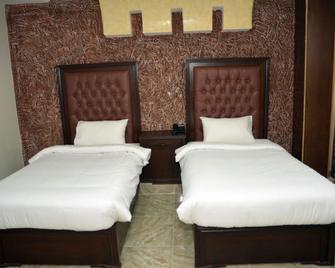 Hotel Redison Blue Area - Islamabad - Habitación