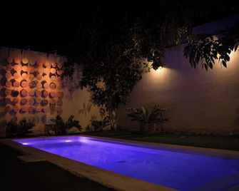 Villa Yahualli - Alberca Privada - Punta Pérula - Pérula - Pool