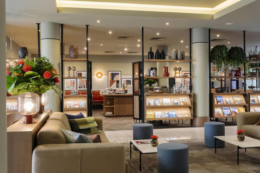 Adina Apartment Hotel Budapest - בודפשט - טרקלין
